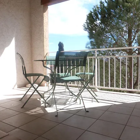 Les Bastides De *